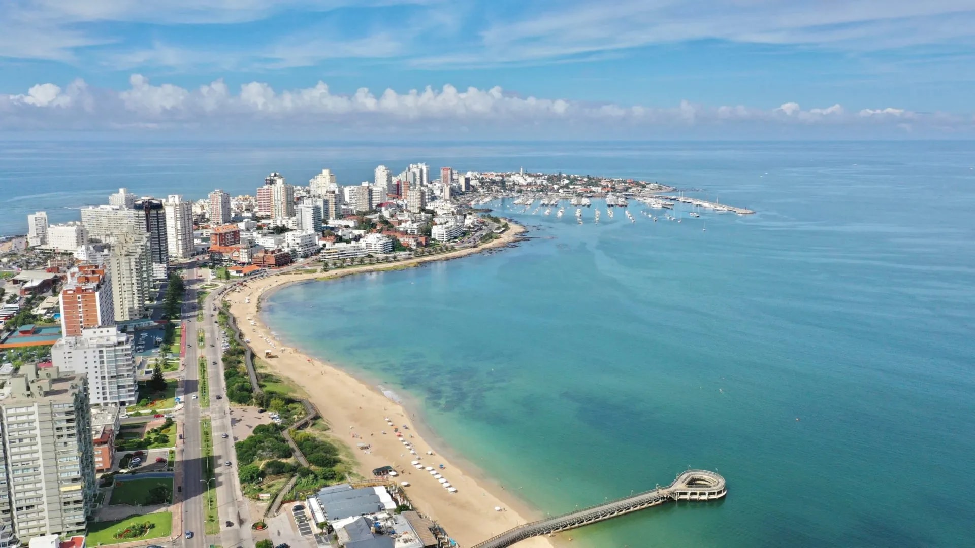 Playa Mansa y la Península de Punta del Este